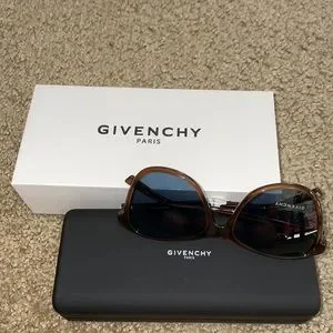 Givenchy | Accessories | New In Box Givenchy 56mm Gradient  display picture 2